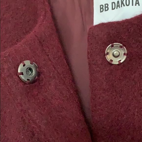 BB Dakota wool coat - Picture 3 of 4